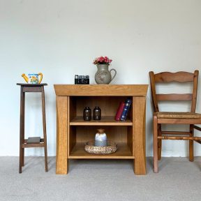 წიფლის ხის TV სადგამი